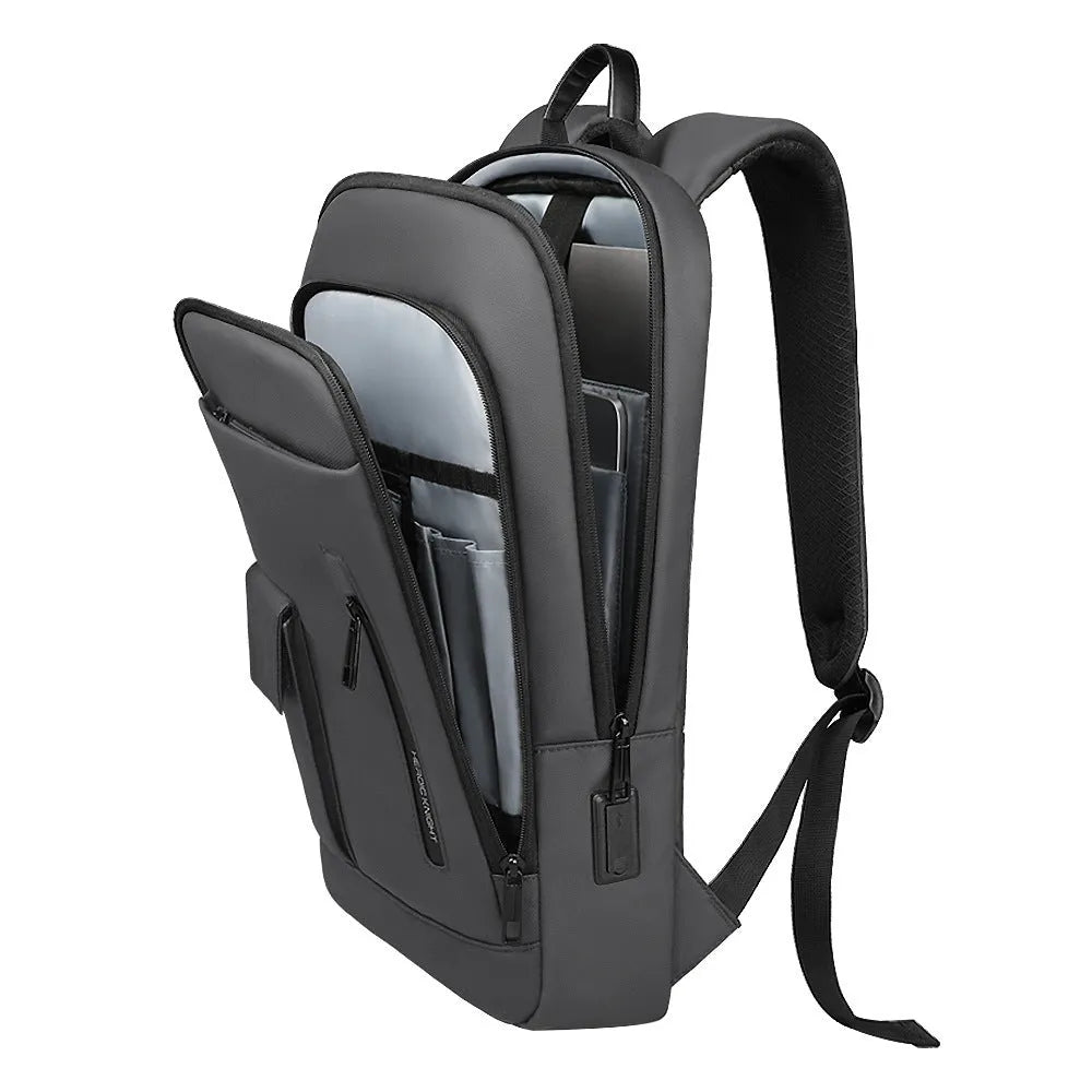 Men's Oxford cloth lightweight backpack in solid colour with visible sewing lines