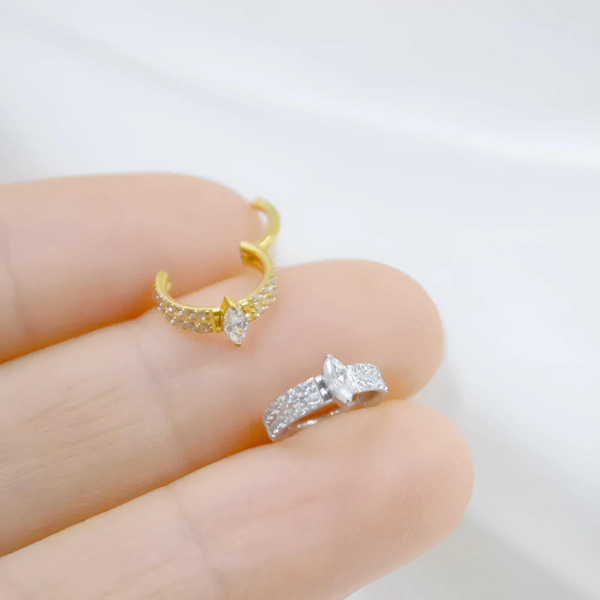 Titanium steel heart earrings with full diamond zircon in gold and silver colours