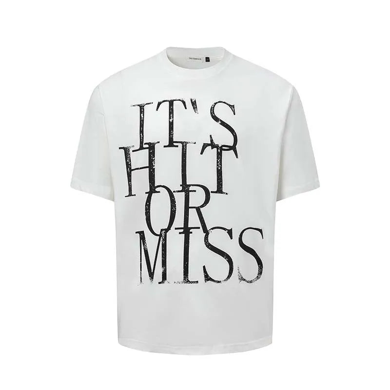 Men's American retro style cotton blend t-shirt with printed letter design in loose fit