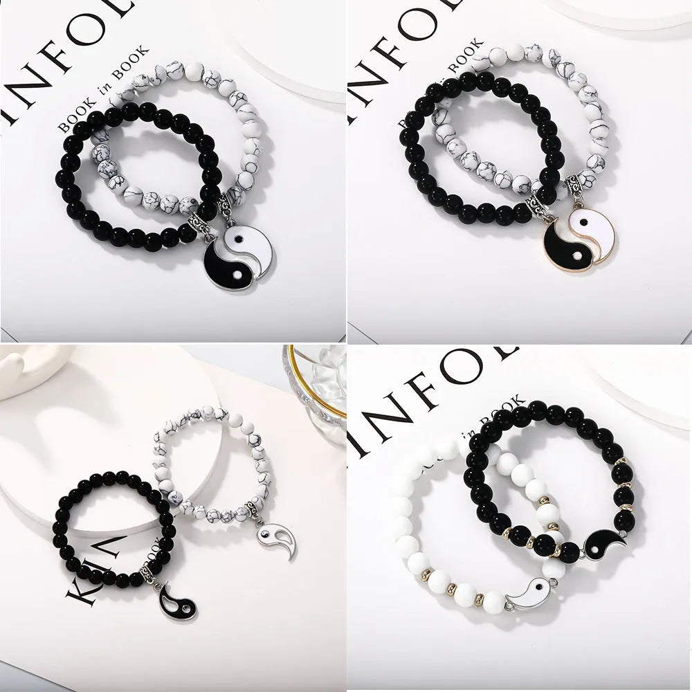 Geometric eight-diagram alloy bracelet with electroplated finish in unisex design