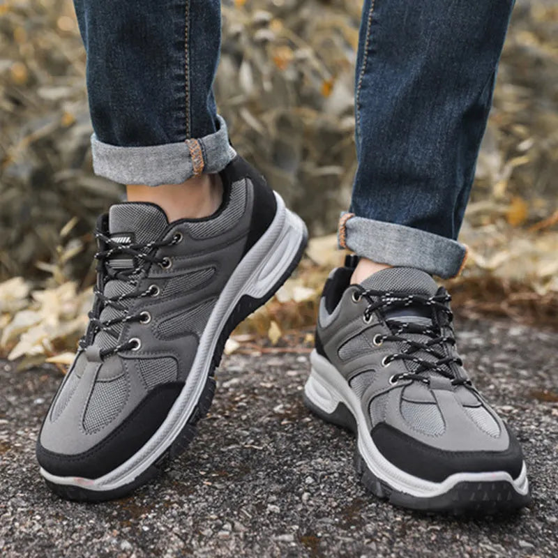 Men's breathable mesh trainers with EVA sole, colourblocking upper, round toe, elastic lace-up, in black camel or grey