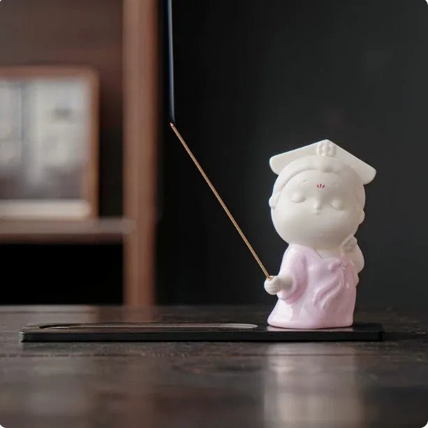 Ceramic incense burner decoration with cute female court attendant design in fresh, adorable style