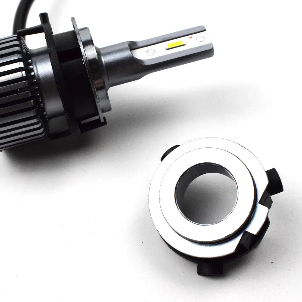 ABS plastic car headlight holder for Nissan Hyundai Kia Volkswagen models measuring 3.8x3.7x1cm