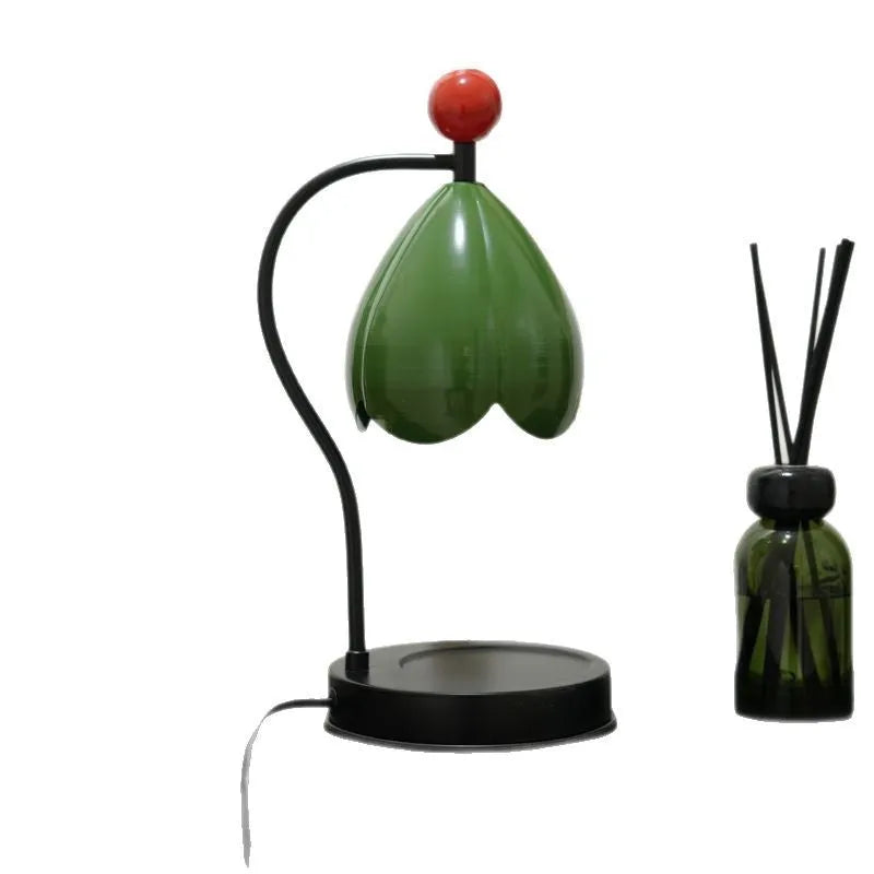 Ancient style melting wax fragrance lamp with metal holder in cream white or dark green