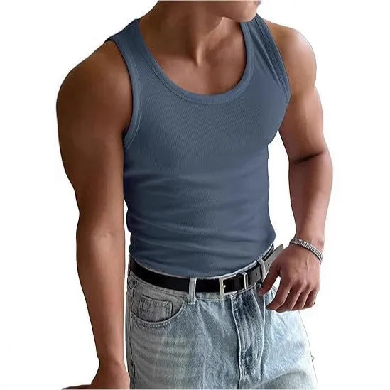Men's tight fit polyester workout t-shirt with wool lining in black colour