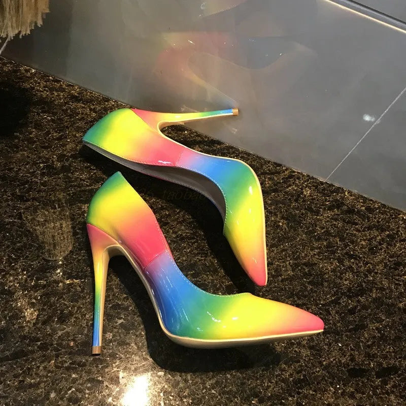 Rainbow patent leather high heels with pointed toe and thin ultra-high heels