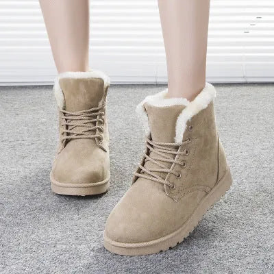 Women's suede snow boots with artificial wool lining and plastic sole, low tube, available in eight colours sizes 35-43