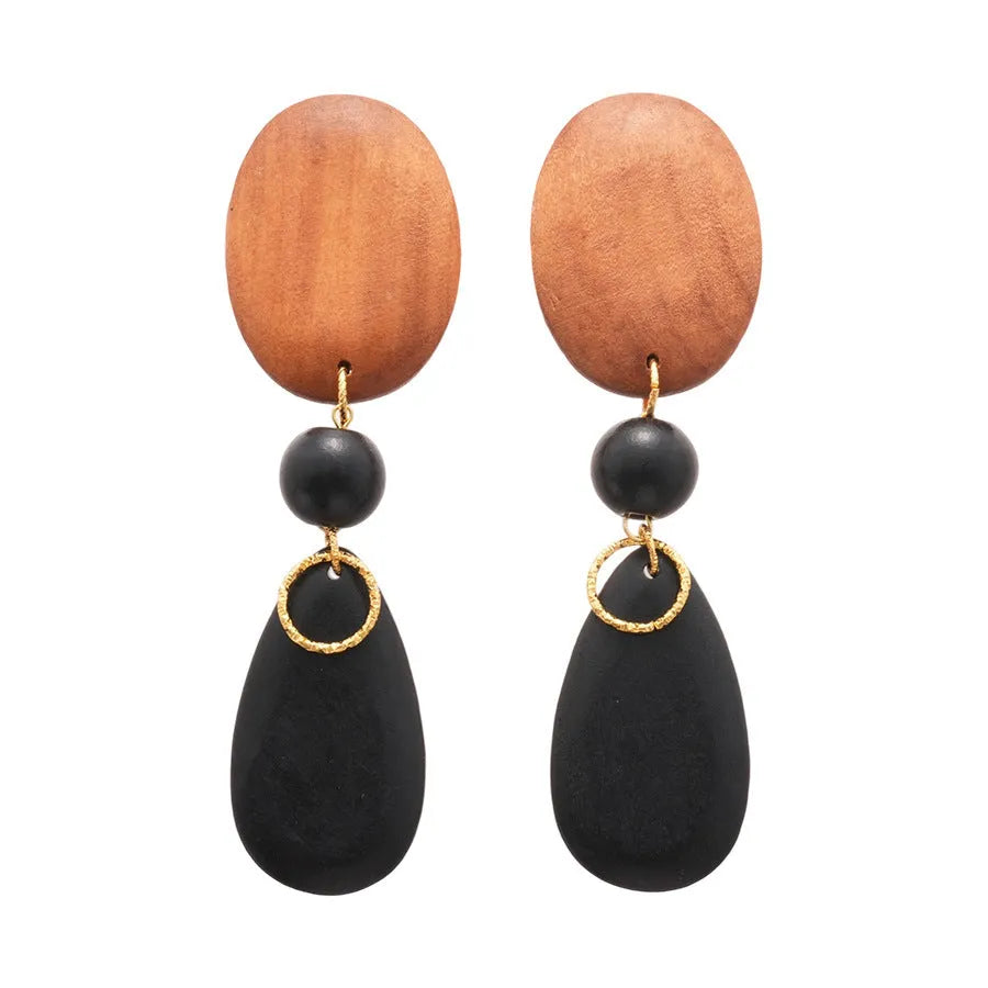Retro wooden ellipse earrings handmade in brown-black colour with silver needle detailing