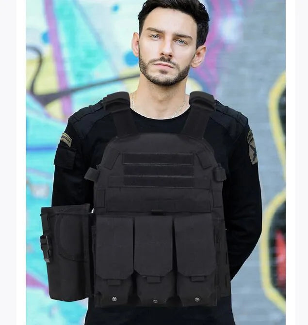 Tactical Molle plate carrier vest in Oxford with 3 detachable accessory bags, size 40cm x 25cm x 44cm