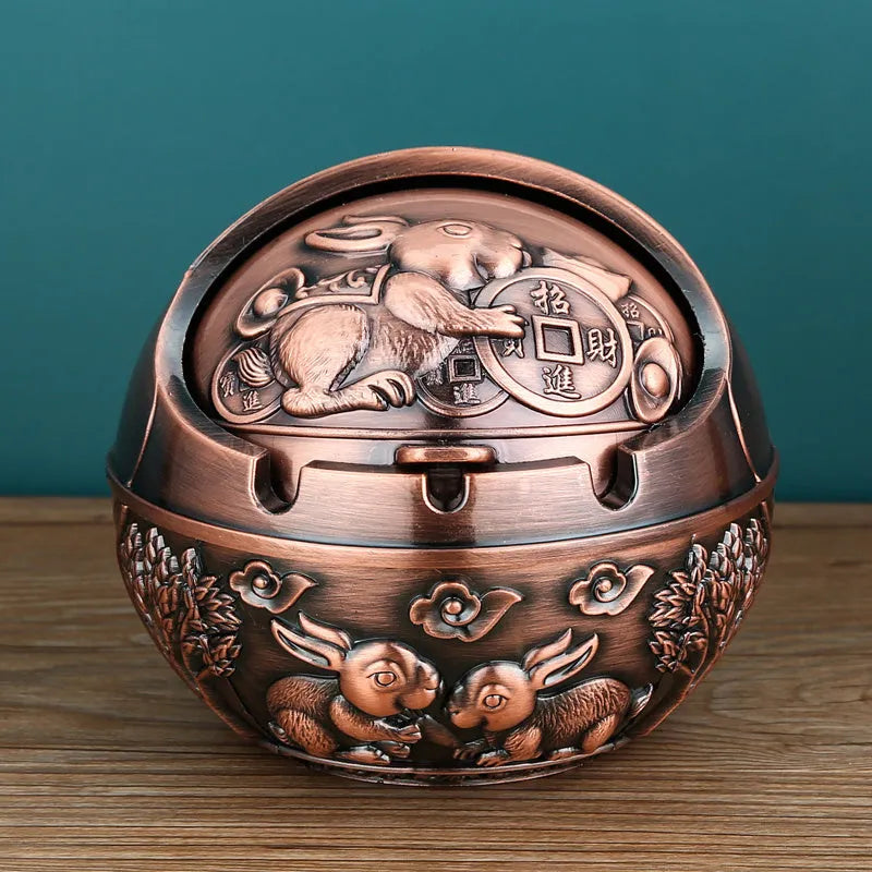 Bronze decorative ashtray with smoke extinguishing slot featuring traditional dragon design