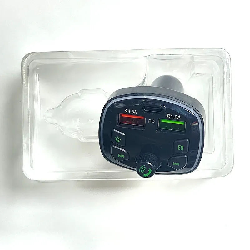 Q7 Bluetooth FM transmitter car MP3 player with ABS plastic body and cigarette lighter plug