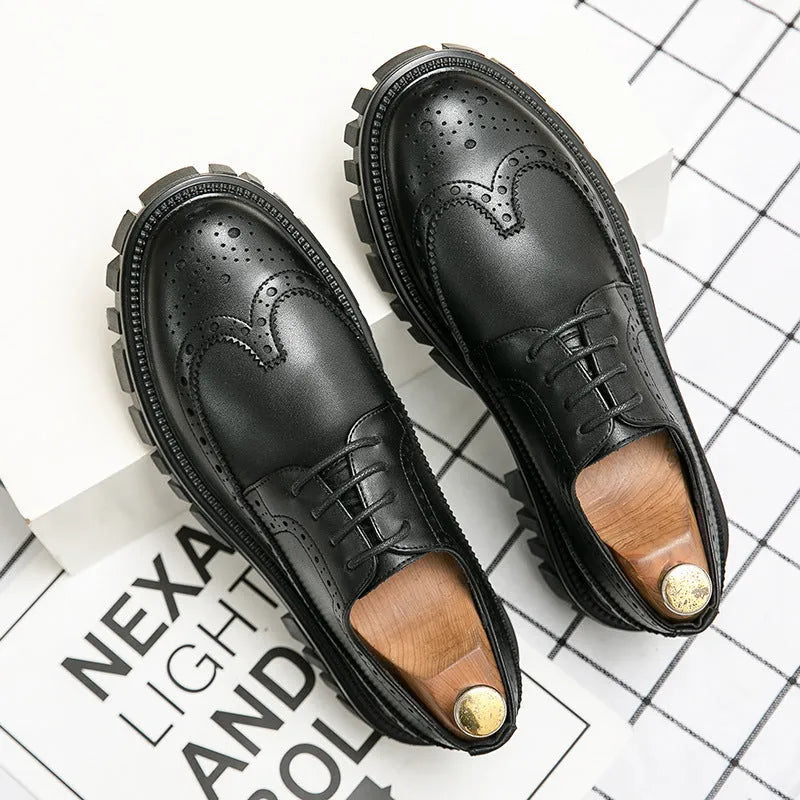 Men's black and brown brogue business shoes with artificial PU upper and round toe design