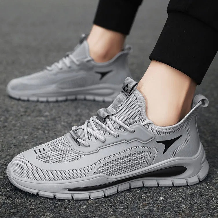 Men's breathable mesh sports shoes, low top, flat heel, PVC sole, black or gray, sizes 39-44.