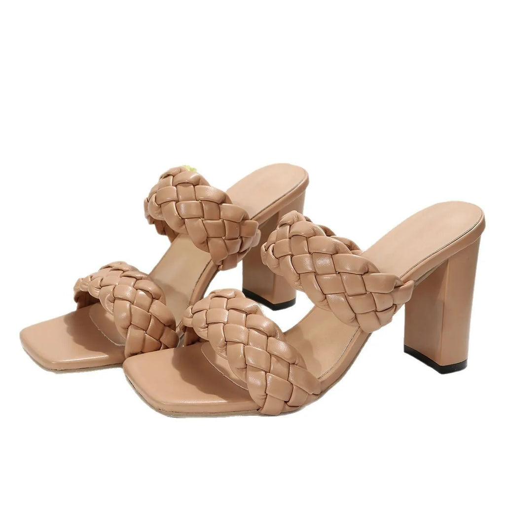 Square toe flip-flop with chunky heel and woven twisted straps in apricot colour.
