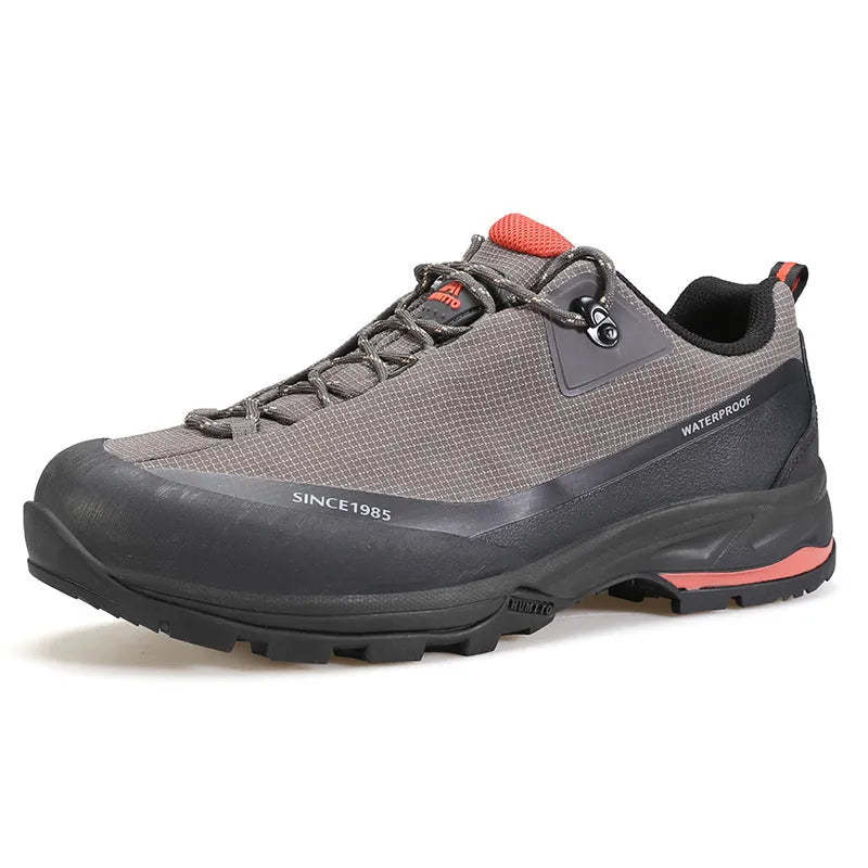Men's leather mesh low-top mountain climbing shoes with round toe and non-slip rubber outsole