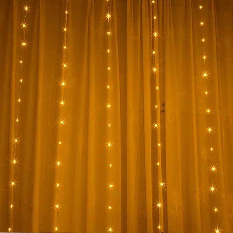 Copper curtain decorative lamp with multiple LED beads powered by USB connection
