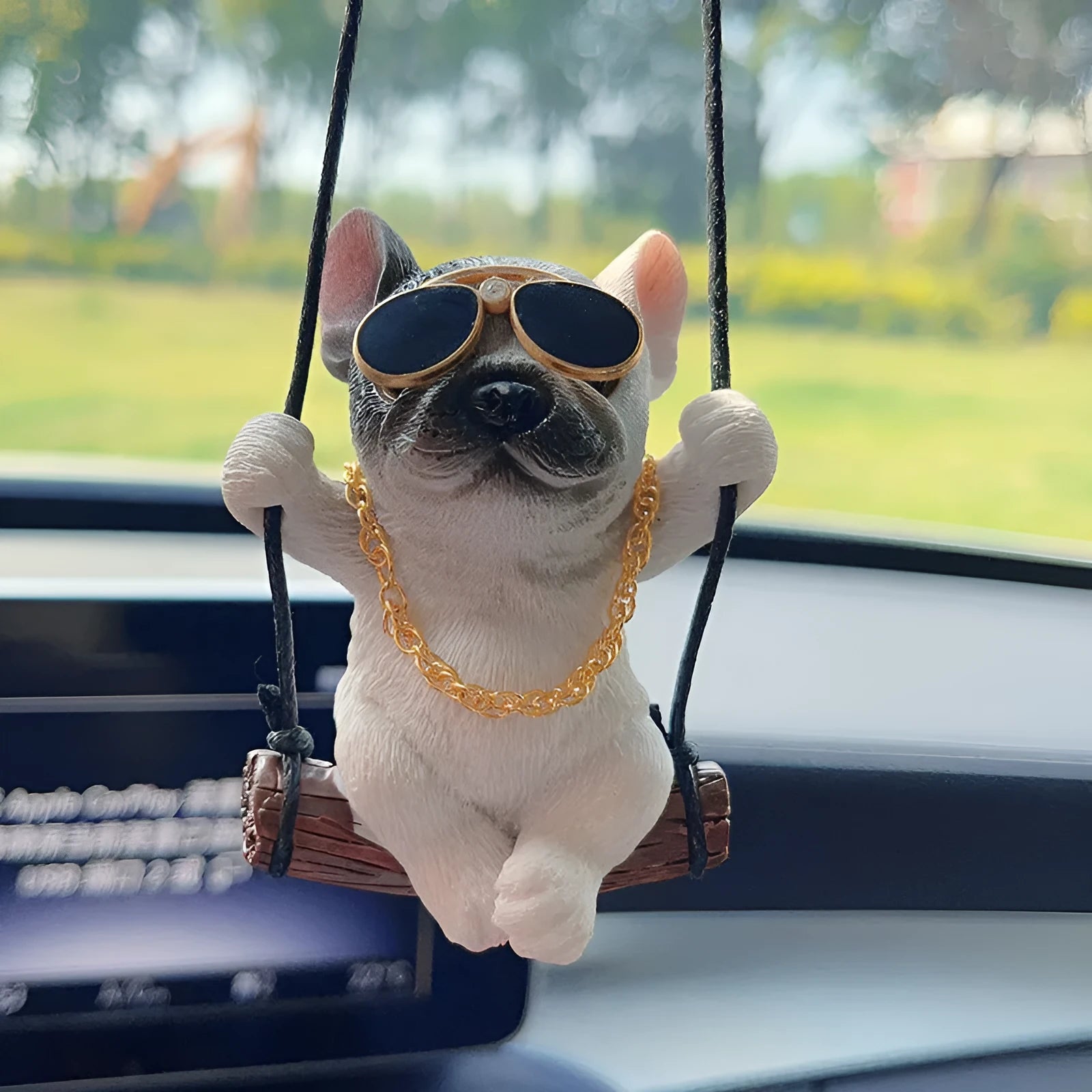 Resin bulldog cartoon car pendant ornament hanging from rearview mirror