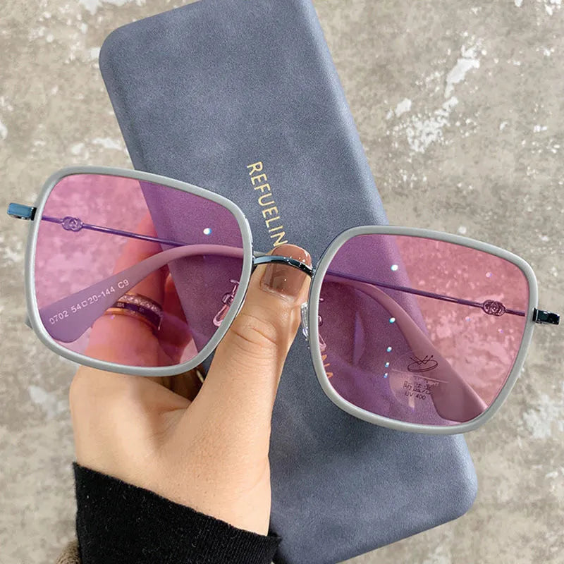 Photochromic large frame myopia glasses with anti-blue light lens function, multiple prescription options