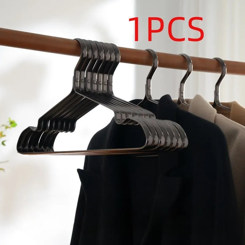 Elegant black non-slip anti-rust clothes hanger for wardrobe organisation