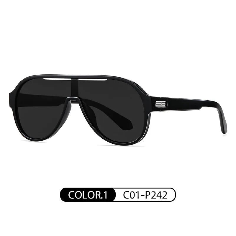 Fashion TR90 polarized sunglasses with large frame in bright black and gray colour option