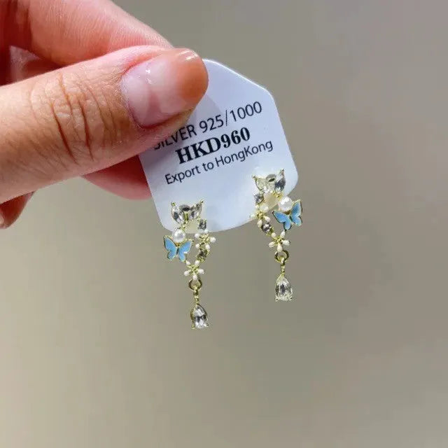Geometric alloy ear clips with rhinestone heart decoration and electroplated finish