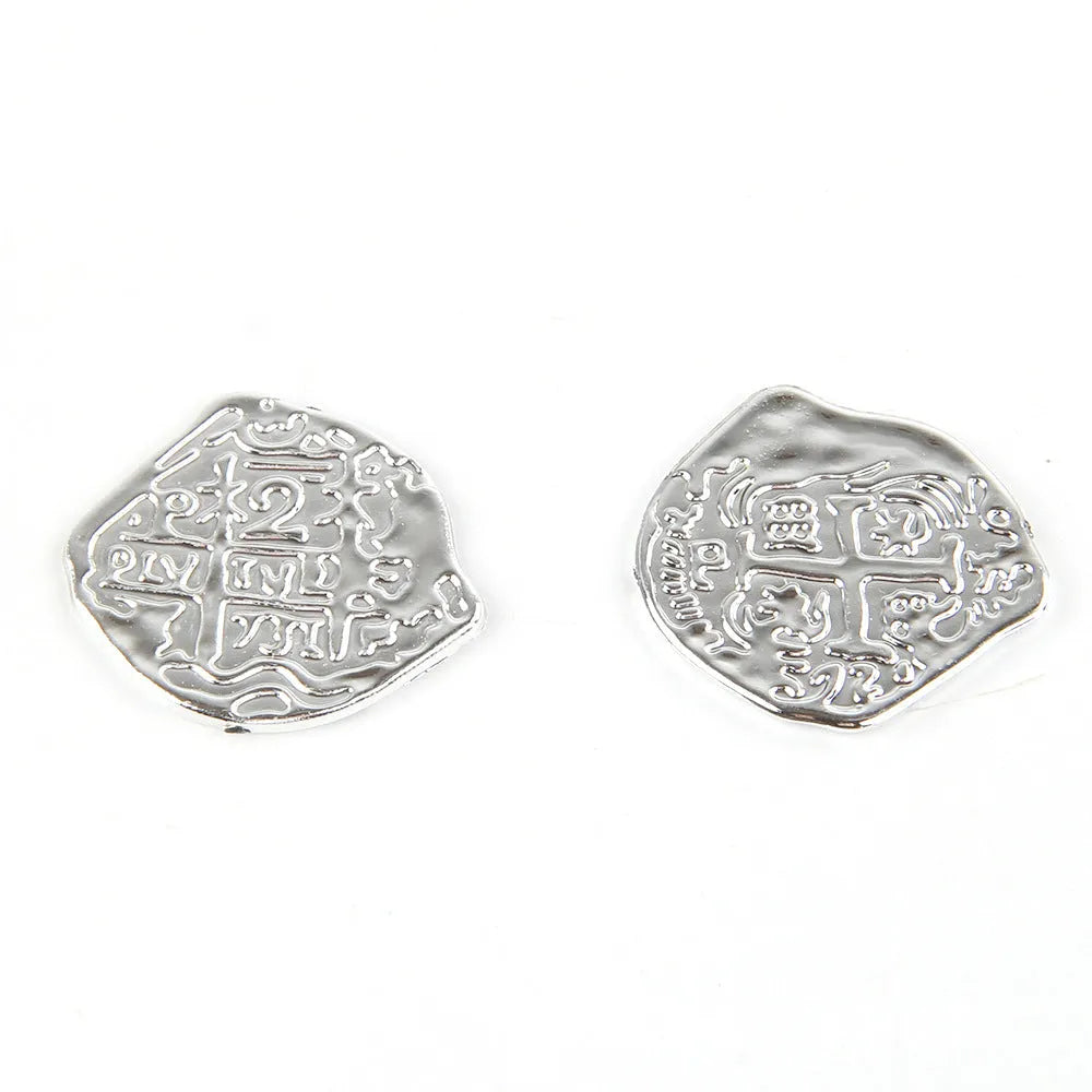 Set of 100 plastic replica Roman coins in antique gold, silver, or bronze electroplated finish for pirate treasure props