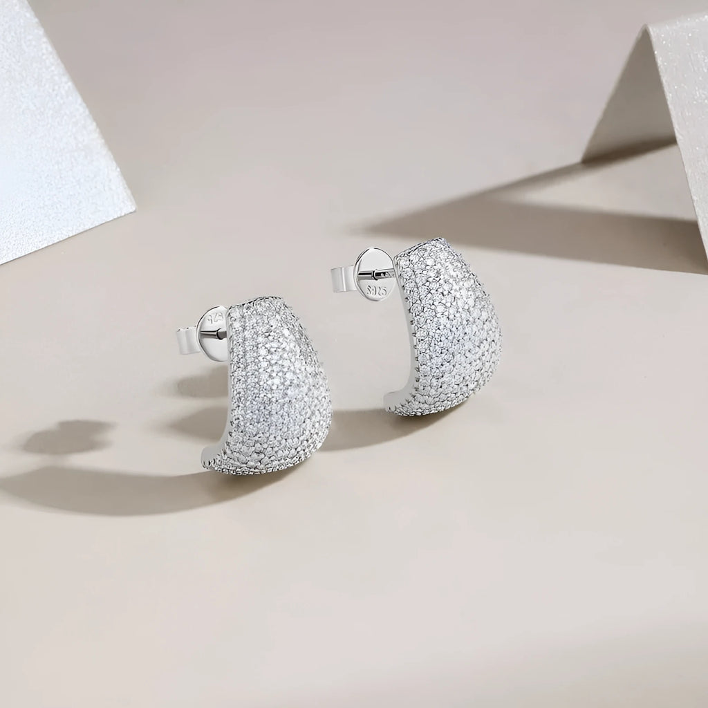 S925 sterling silver geometric ear studs with D-E colour moissanite stones and alloy backing