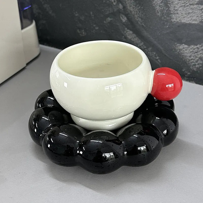 Ceramic coffee set with 250ml cup and matching dish in Nordic simple style design