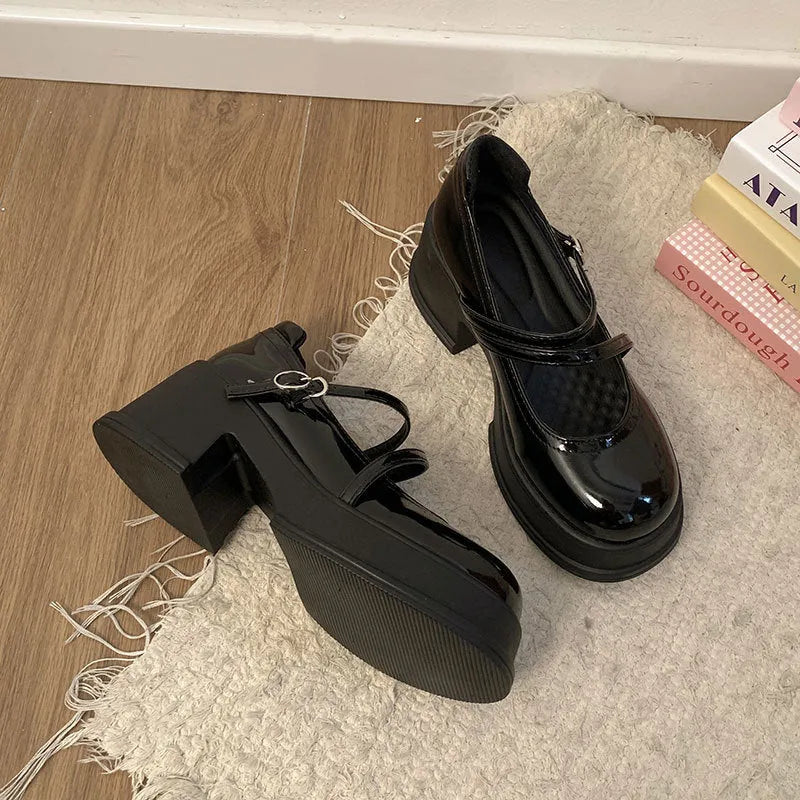 Black JK leather shoes for women, low top with mid chunky heel 3-6cm, available in light black and matte black