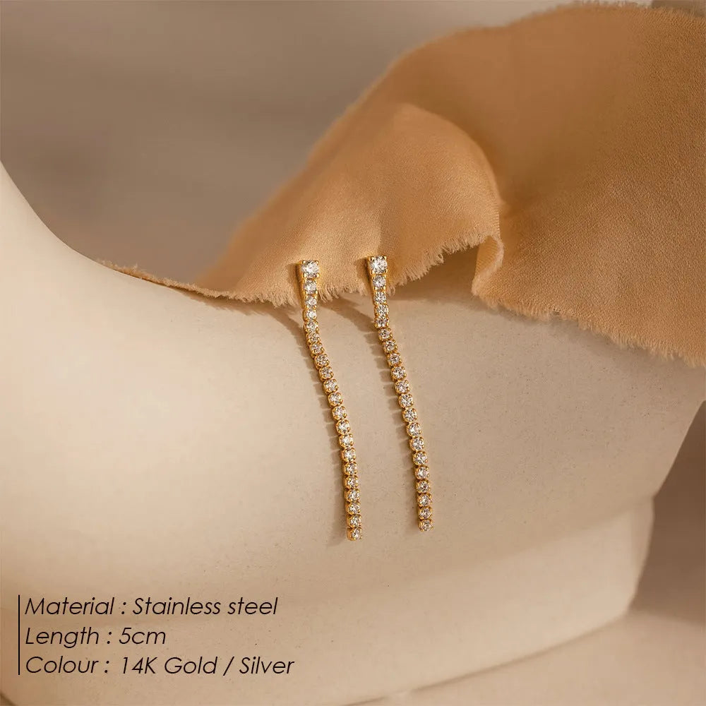Women's geometric zircon earrings with line patterns in stainless steel gold or steel colour Chinese style design