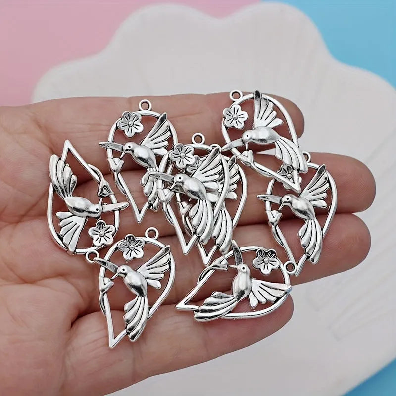 Alloy Magpie pattern pendant with electroplated finish in colour P234 for DIY jewellery