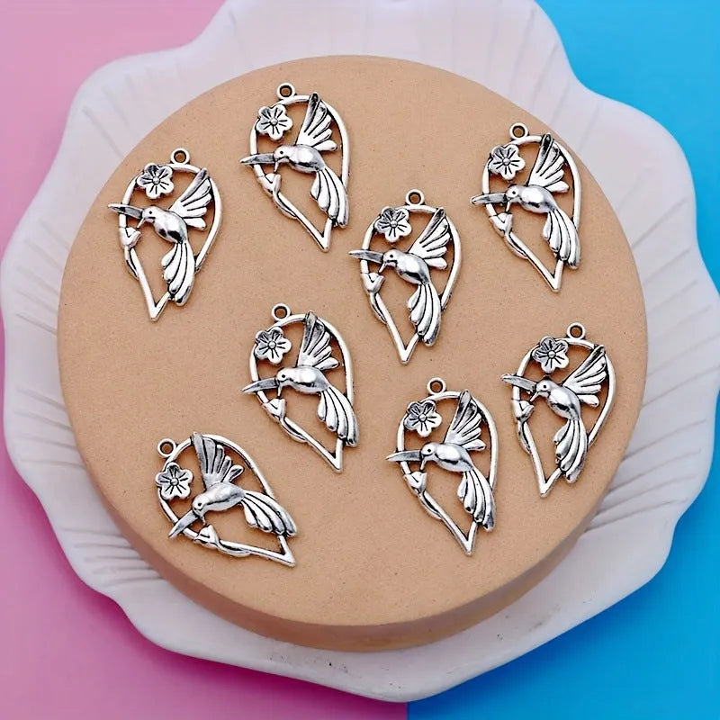 Alloy Magpie pattern pendant with electroplated finish in colour P234 for DIY jewellery
