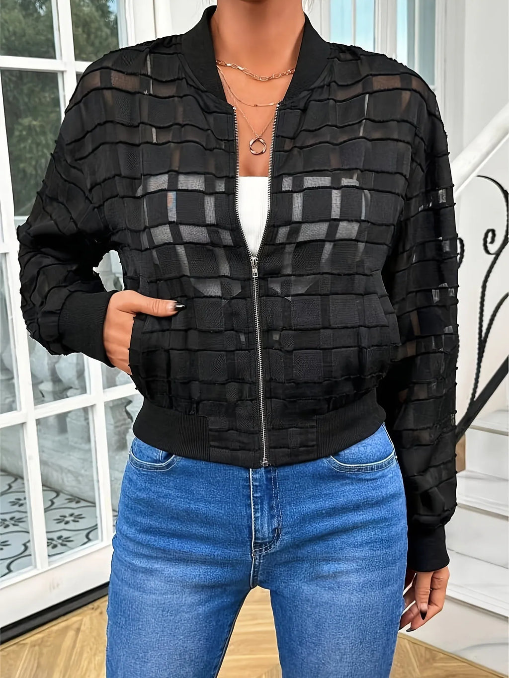 Women's black geometric pattern polyester casual jacket with zip fastening