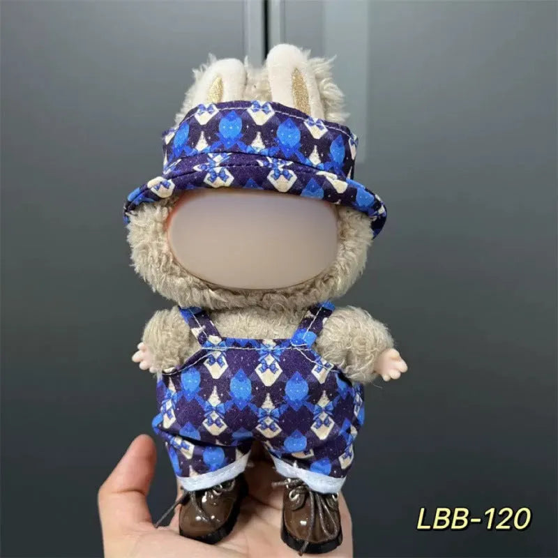 Plastic doll costume for a 17cm LBB series vinyl figurine on a mannequin.