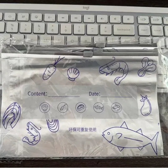 Set of three aluminium foil sealable fresh bags in small, medium, and large sizes with ziplock closures.