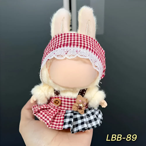 Plastic doll costume for a 17cm LBB series vinyl figurine on a mannequin.