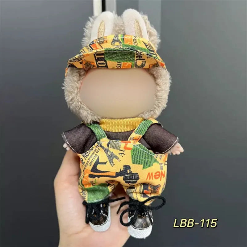 Plastic doll costume for a 17cm LBB series vinyl figurine on a mannequin.