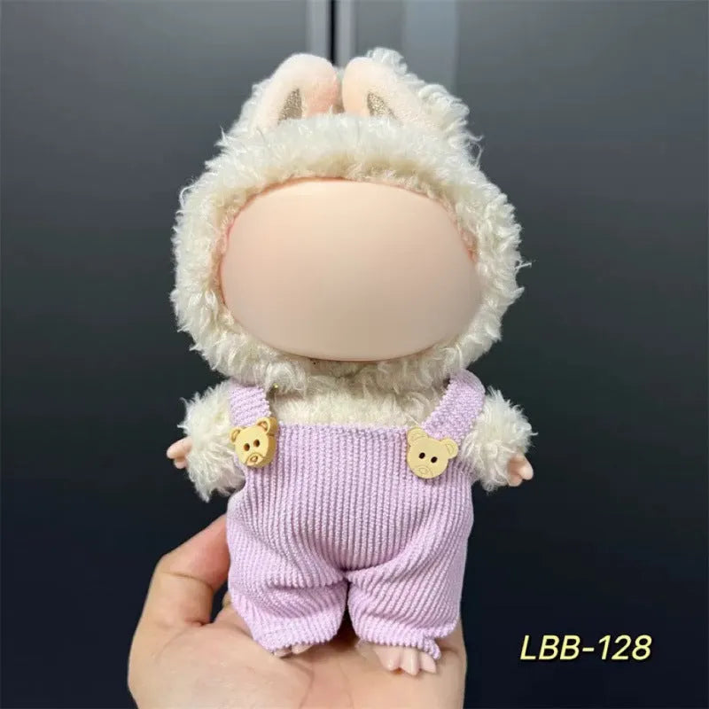 Plastic doll costume for a 17cm LBB series vinyl figurine on a mannequin.