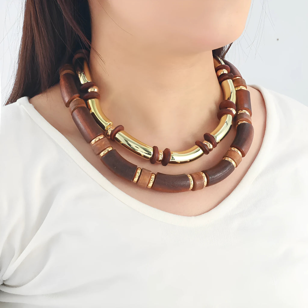 Women's exaggerated multi-layer necklace and bracelet set in alloy with round pendant elements