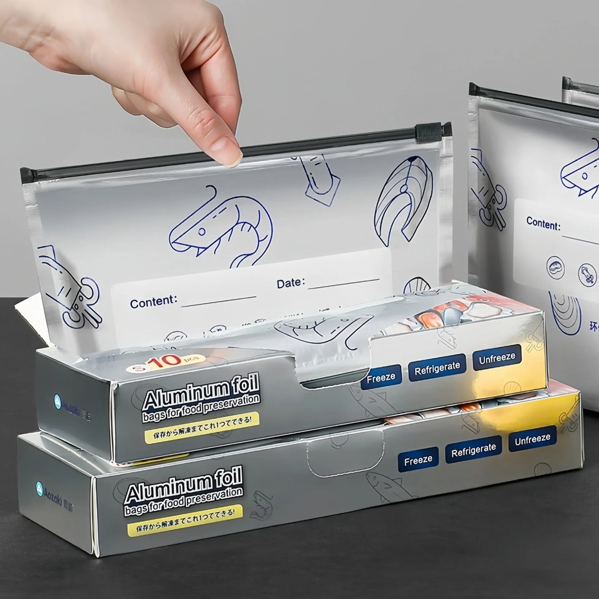 Set of three aluminium foil sealable fresh bags in small, medium, and large sizes with ziplock closures.