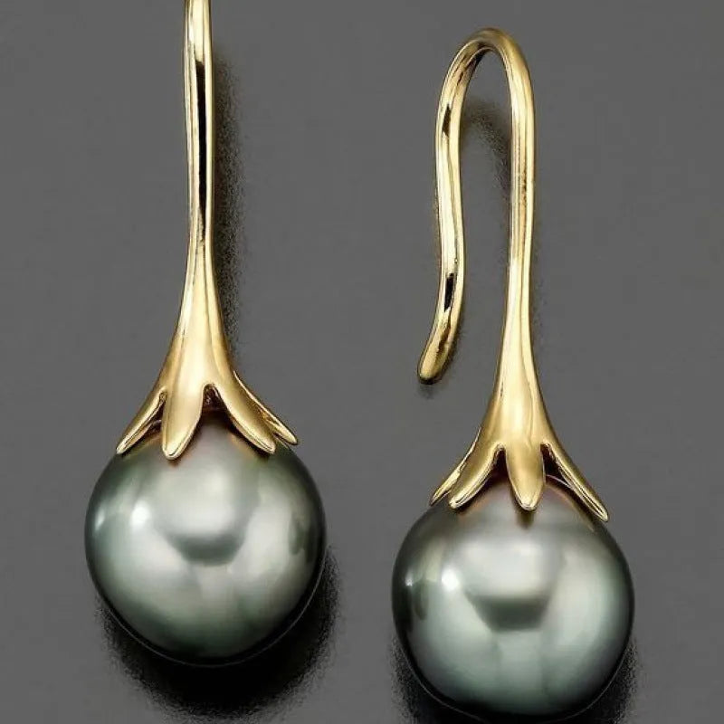 Retro fashion women's earrings with electroplated imitation gold finish and alloy construction