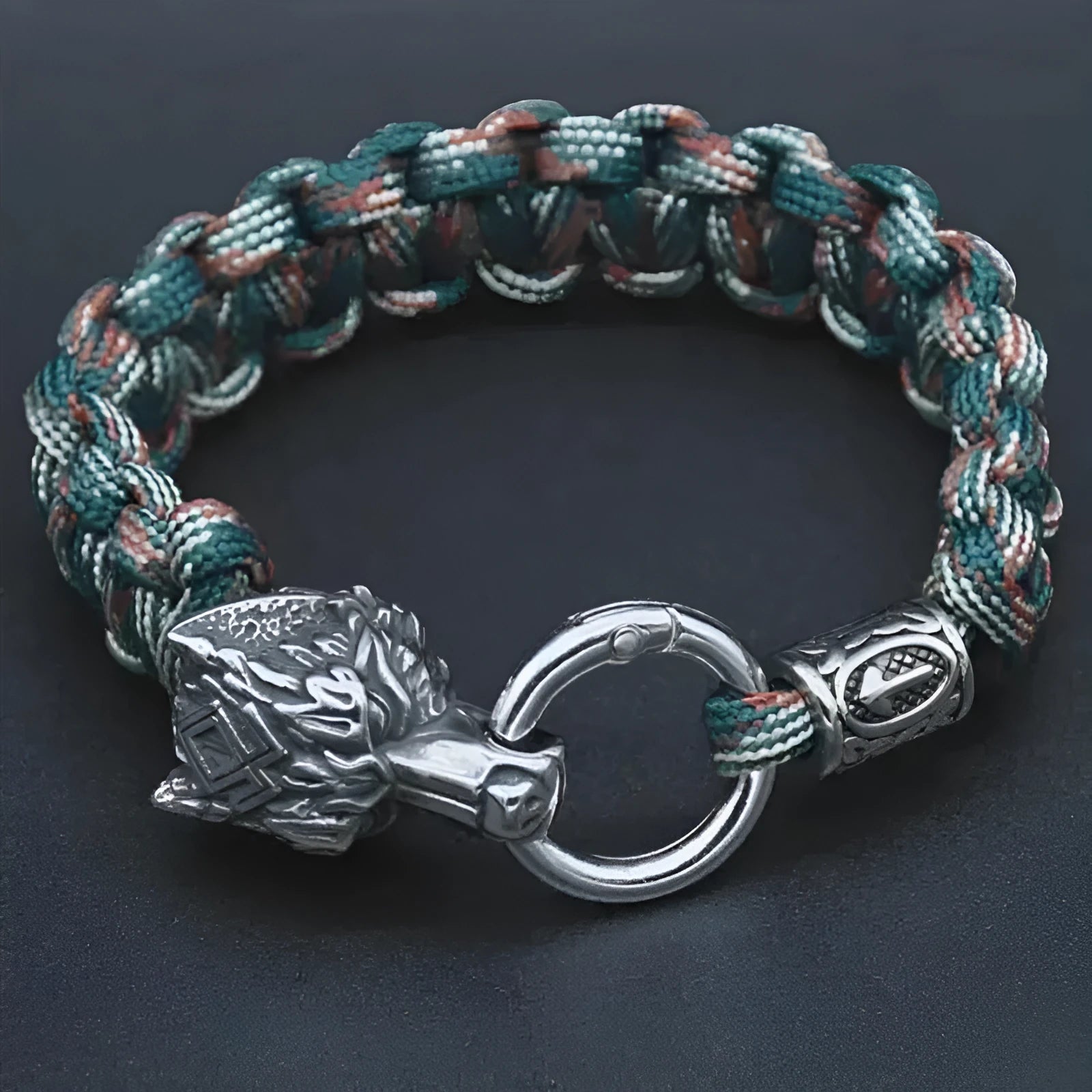 Titanium steel wolf head bracelet with camouflage colour finish and handmade retro design