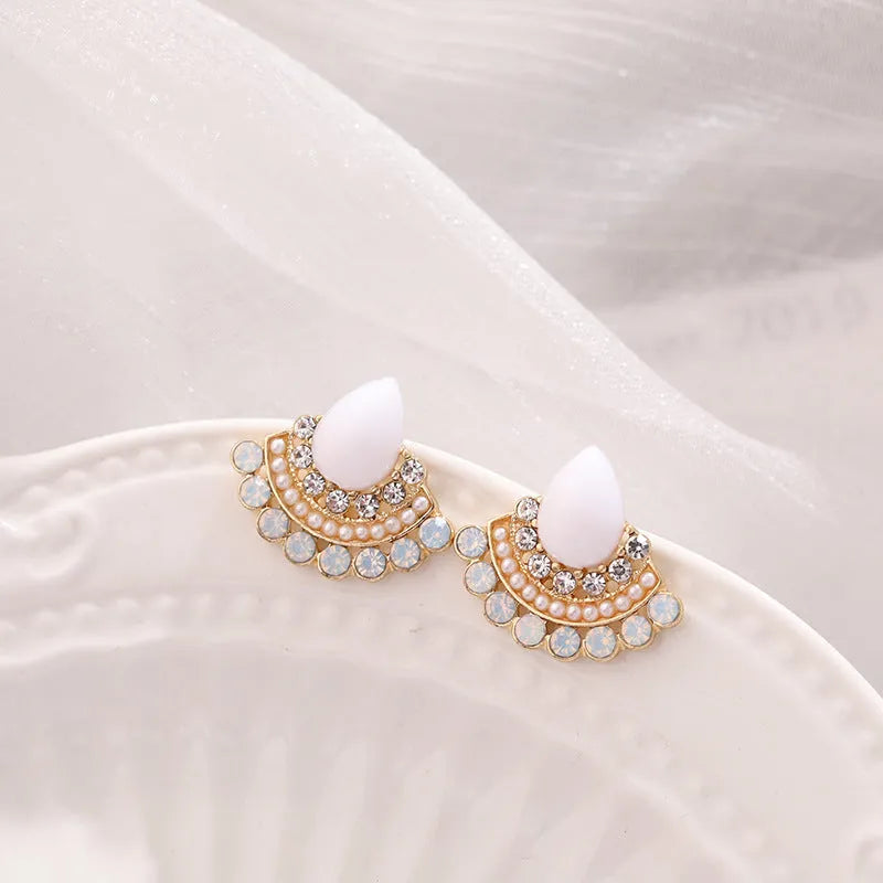 Women's retro geometric fan-shaped silver earrings with rhinestone and opal accents