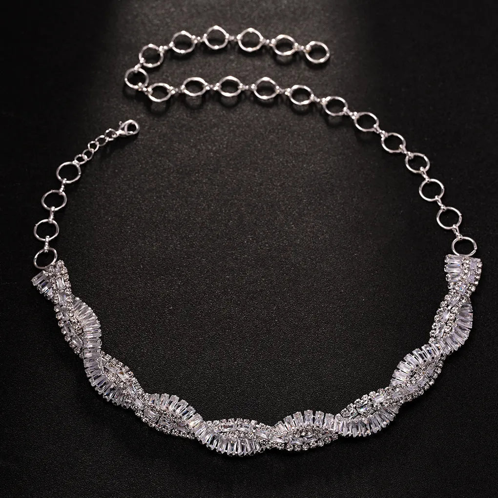 Cross rhinestone necklace for women with silver or gold electroplated finish and ins style pendant design