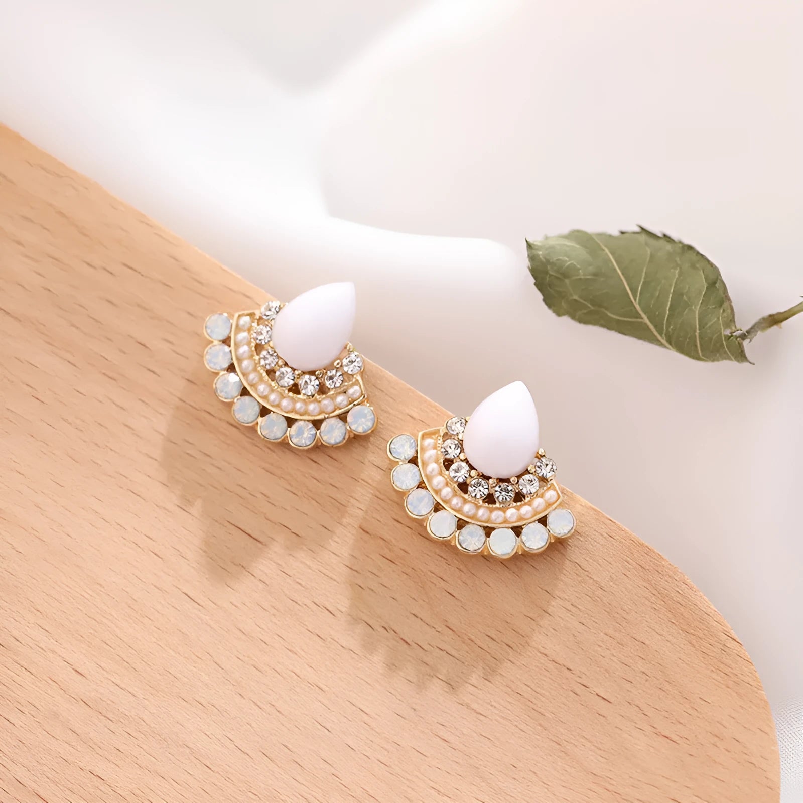 Women's retro geometric fan-shaped silver earrings with rhinestone and opal accents