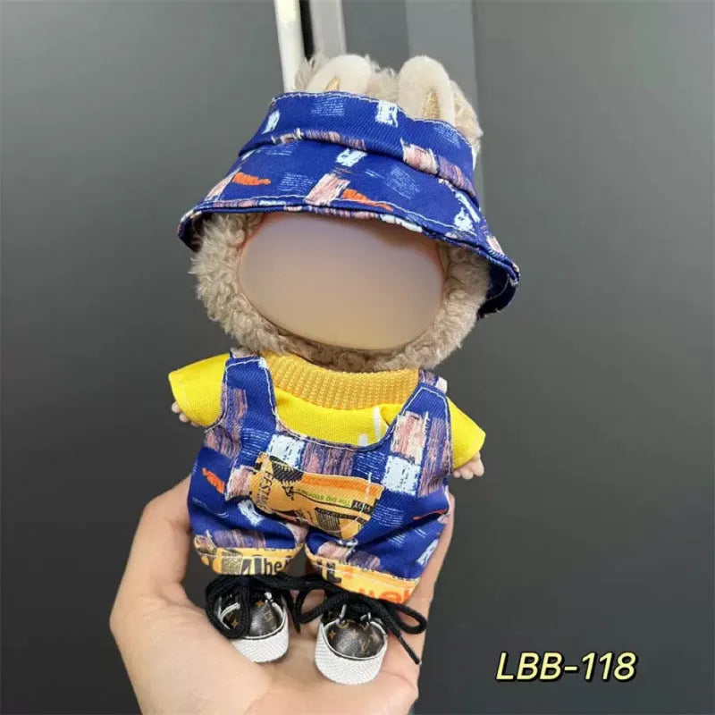 Plastic doll costume for a 17cm LBB series vinyl figurine on a mannequin.