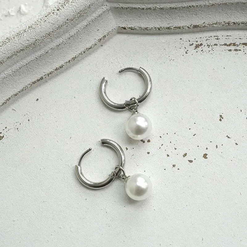 Women's geometric pearl earrings with hip hop style and titanium steel posts