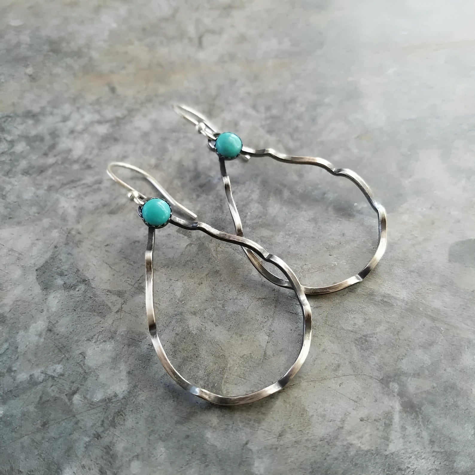 Vintage bohemian turquoise circle earrings in antique silver geometric design