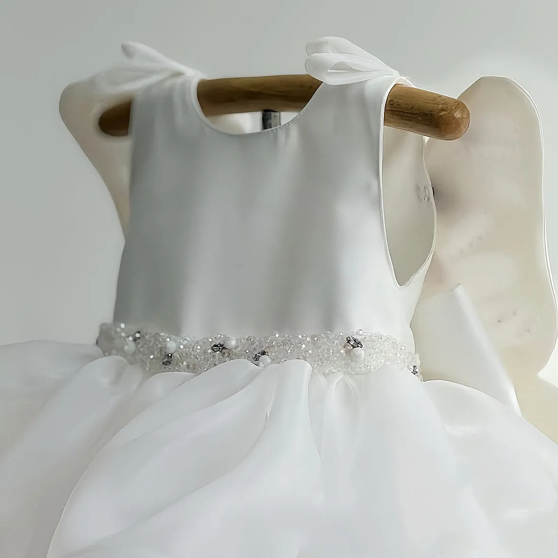 White girls pettiskirt dress with butterfly wings, polyester outer and cotton lining, sizes 80cm to 140cm