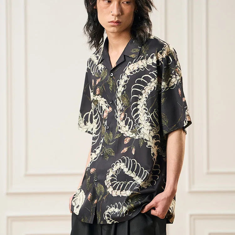 Men's short sleeve Cuban collar shirt with snake bone floral pattern in loose fit